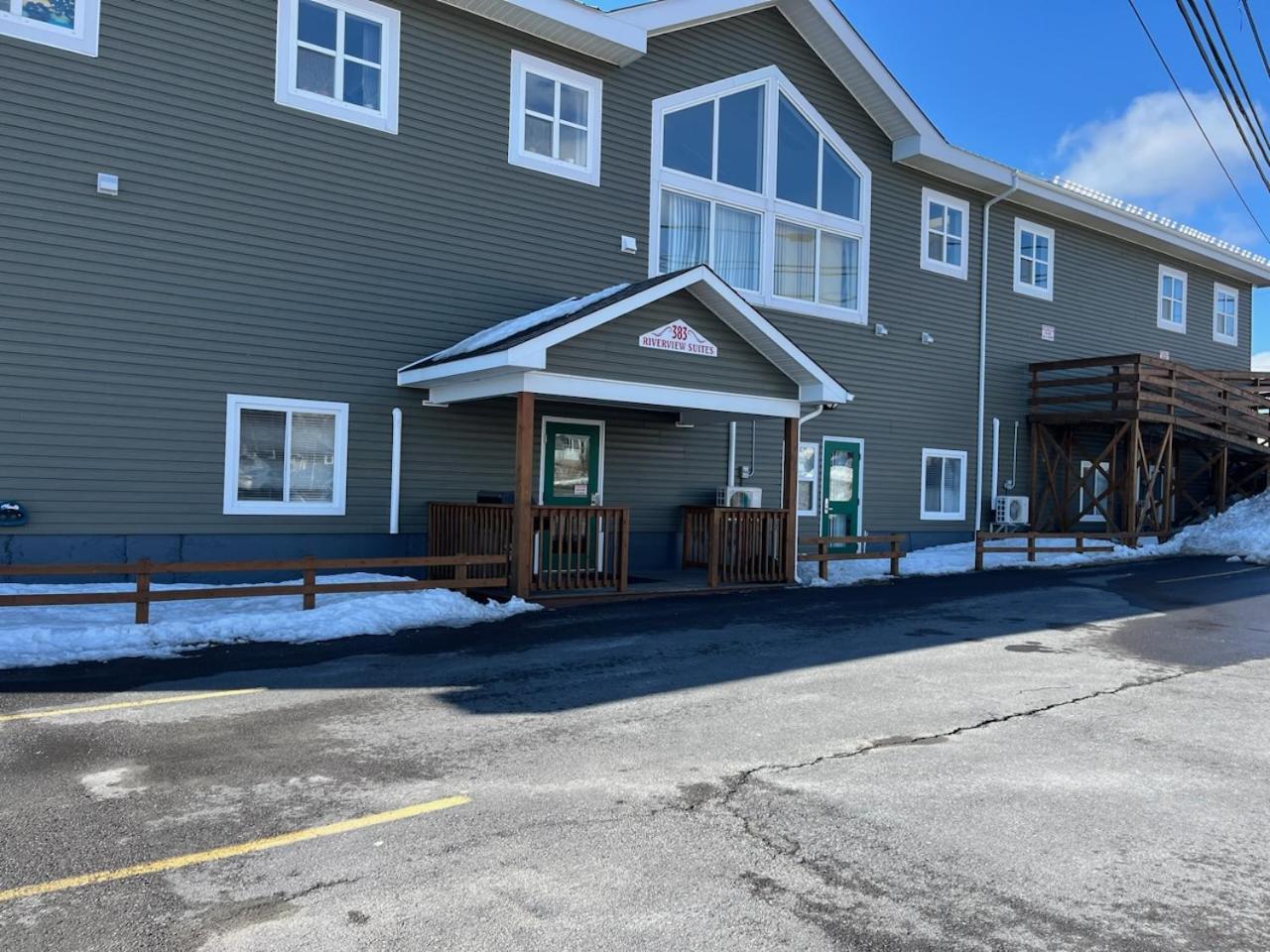 Riverview Suites Clarenville Exteriör bild